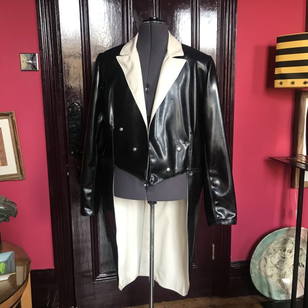 Master's Tailcoat - Image 5