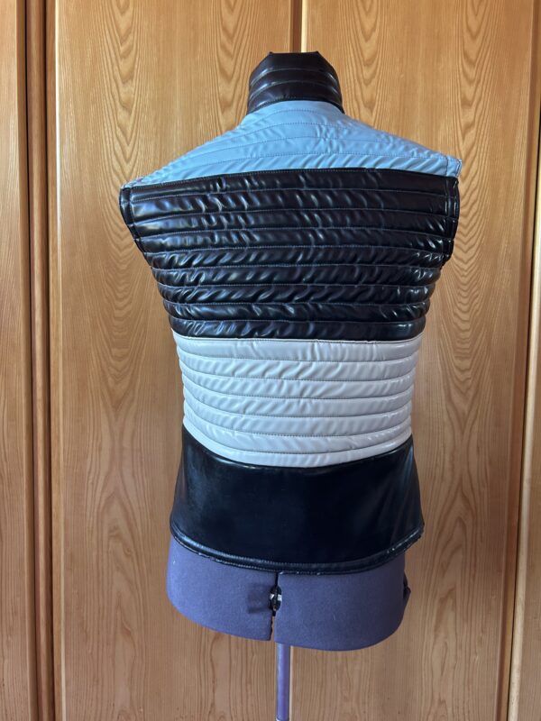 Quilted Gilet - Image 3